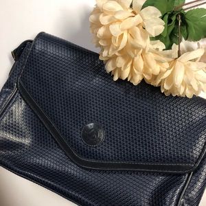 📍Vintage Liz Claiborne purse